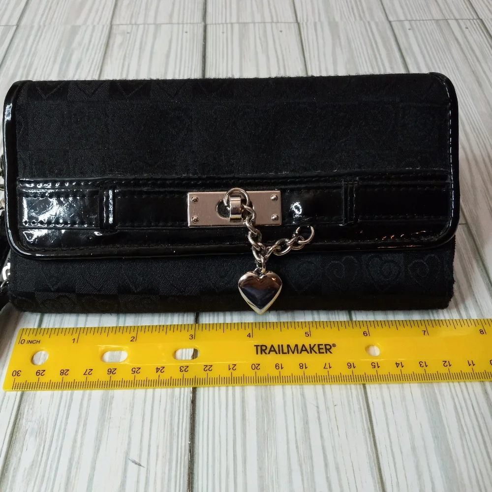 Y2K Heart Print Wallet Wristlet